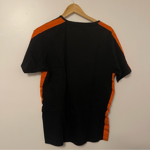 Men’s Black & Orange tee shirt - Picture 2 of 6